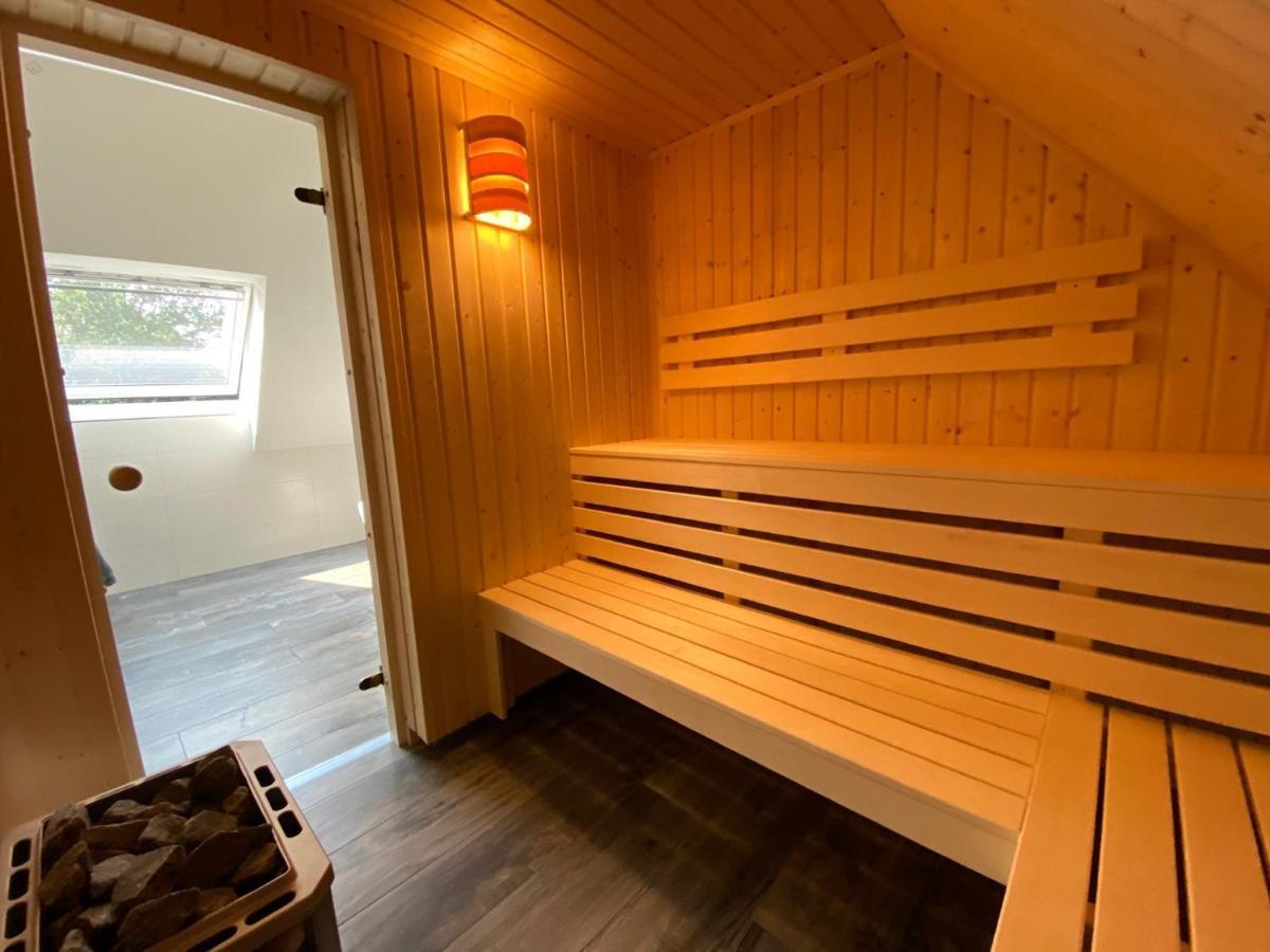 Ferienhaus Seestern Am Harkebruegger See Mit Sauna Und Kamin Barssel  Экстерьер фото