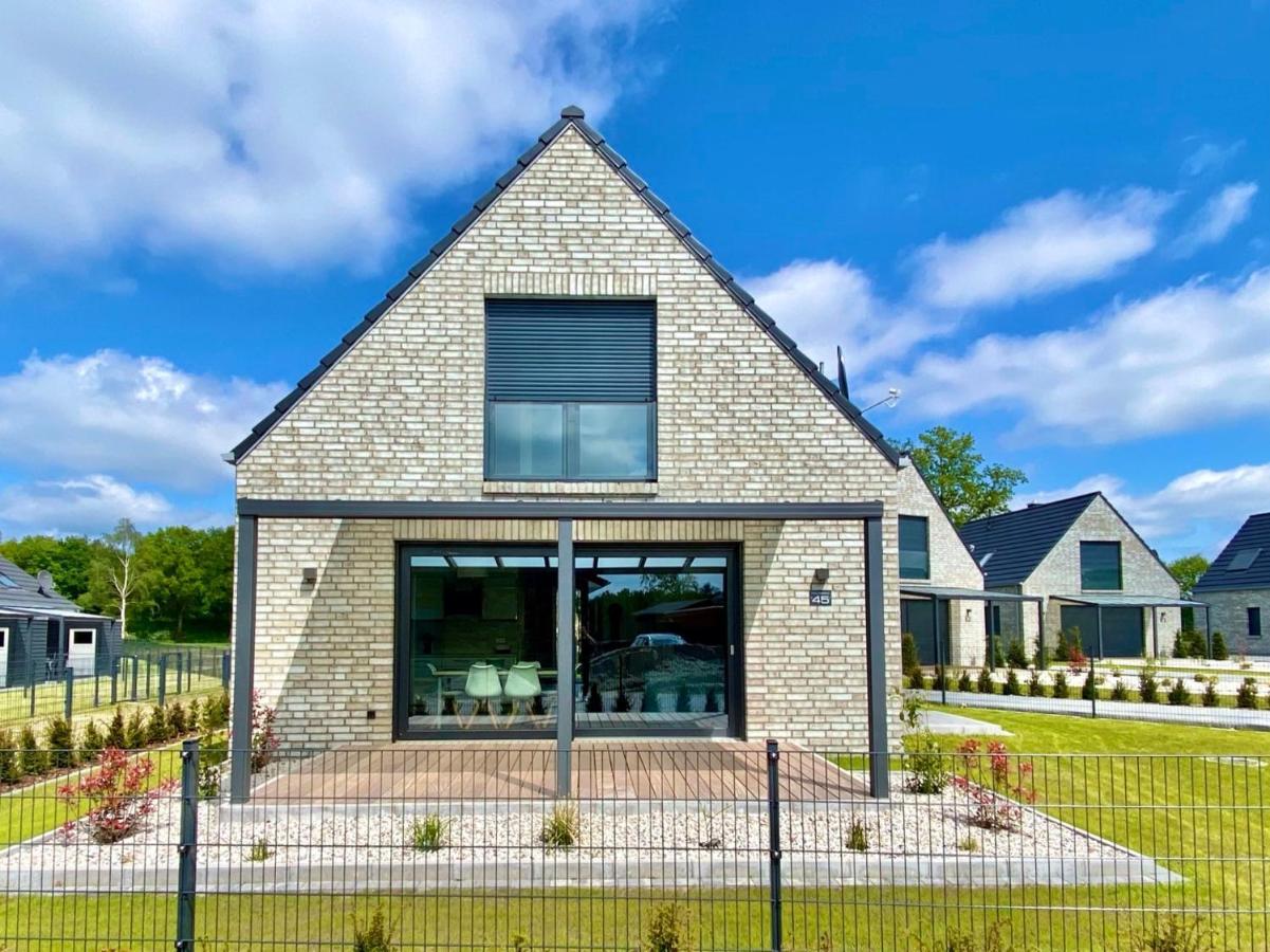 Ferienhaus Seestern Am Harkebruegger See Mit Sauna Und Kamin Barssel  Экстерьер фото